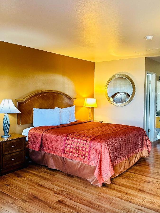 Franciscan Inn Motel Vista Extérieur photo