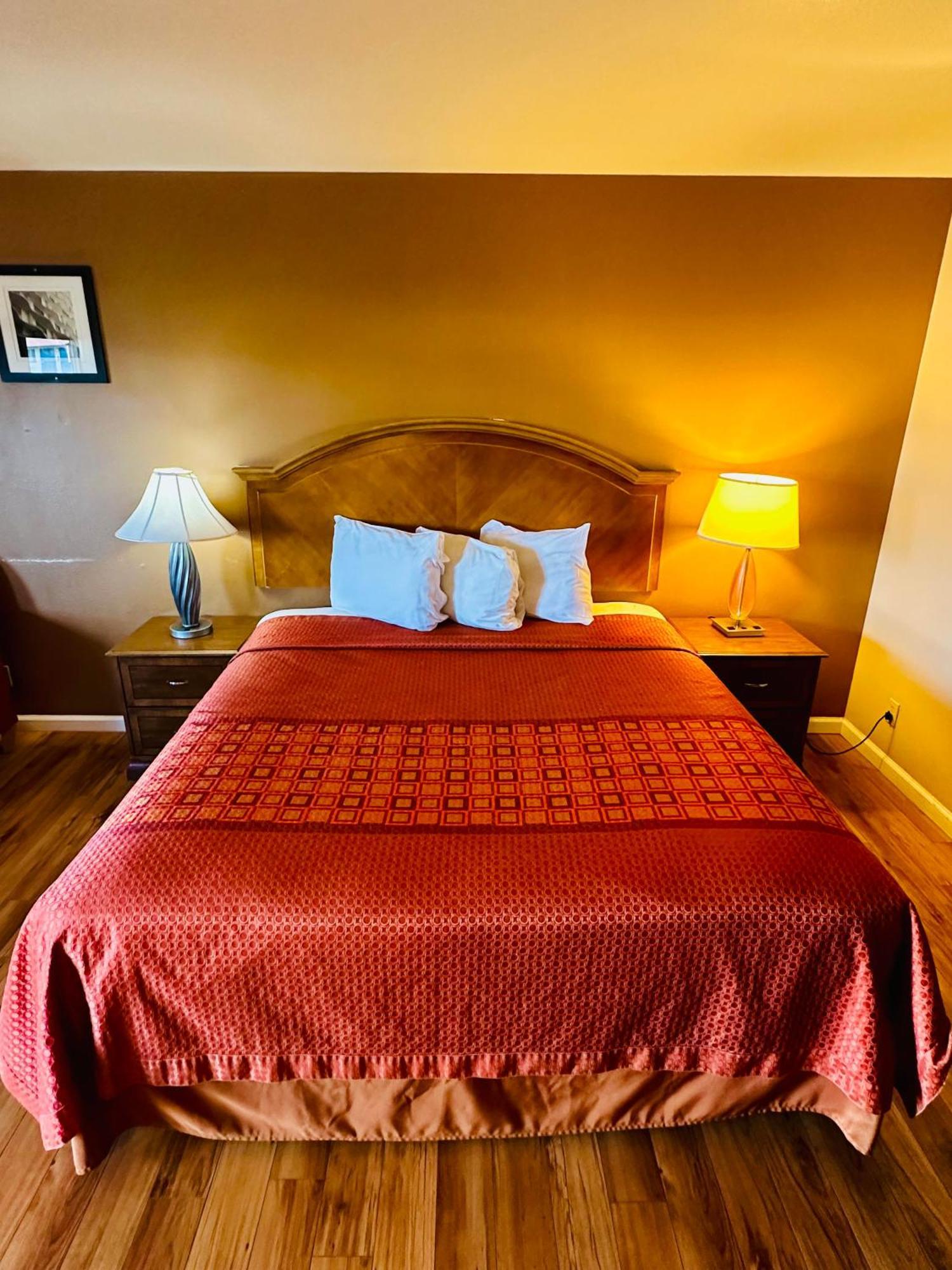Franciscan Inn Motel Vista Extérieur photo